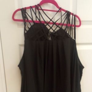Torrid Black Strappy Georgette Tank Size 5!